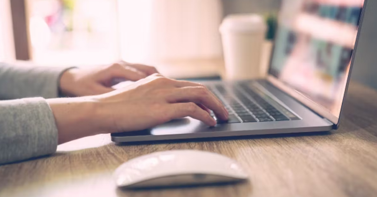 A good user experience can convince customers to return to our website